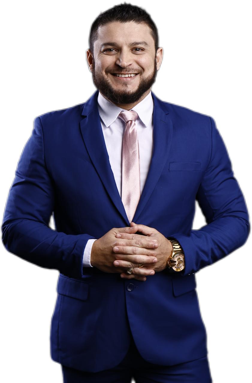 Dr. Kleber Nascimento em ambiente clínico